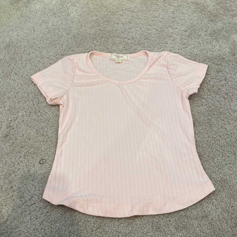 cropped t-shirt